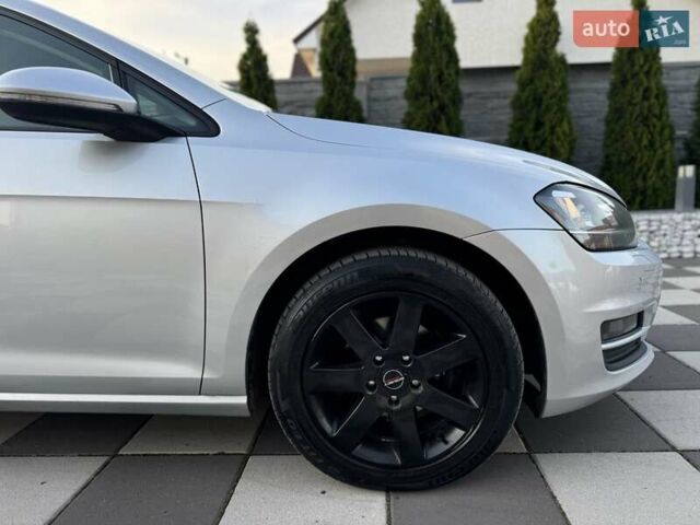 Серый Фольксваген Гольф, объемом двигателя 1.6 л и пробегом 262 тыс. км за 11300 $, фото 23 на Automoto.ua