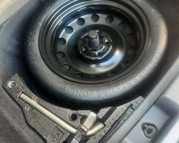 Сірий Фольксваген Гольф, об'ємом двигуна 1.2 л та пробігом 198 тис. км за 9650 $, фото 13 на Automoto.ua