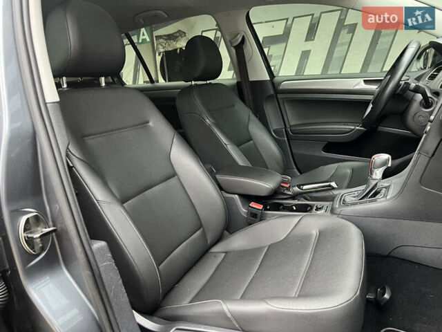 Сірий Фольксваген Гольф, об'ємом двигуна 1.8 л та пробігом 136 тис. км за 12500 $, фото 53 на Automoto.ua