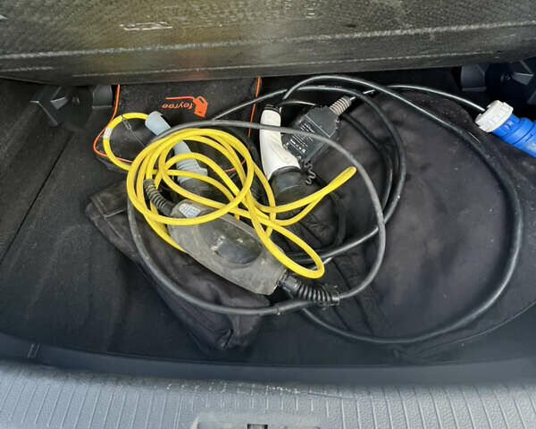 Серый Фольксваген Гольф, объемом двигателя 0 л и пробегом 136 тыс. км за 9000 $, фото 21 на Automoto.ua