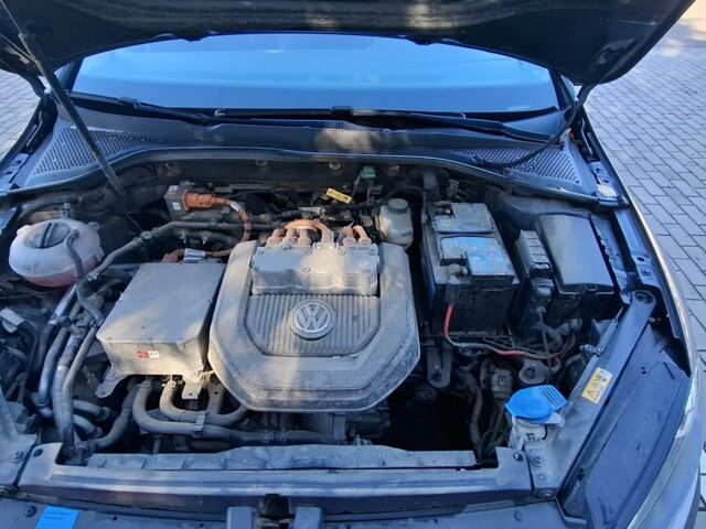 Серый Фольксваген Гольф, объемом двигателя 0 л и пробегом 166 тыс. км за 7400 $, фото 4 на Automoto.ua