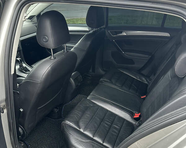 Сірий Фольксваген Гольф, об'ємом двигуна 0 л та пробігом 182 тис. км за 8499 $, фото 12 на Automoto.ua