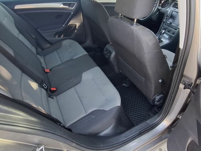 Серый Фольксваген Гольф, объемом двигателя 0 л и пробегом 166 тыс. км за 7400 $, фото 17 на Automoto.ua