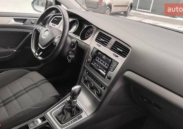 Сірий Фольксваген Гольф, об'ємом двигуна 1.97 л та пробігом 264 тис. км за 13500 $, фото 23 на Automoto.ua