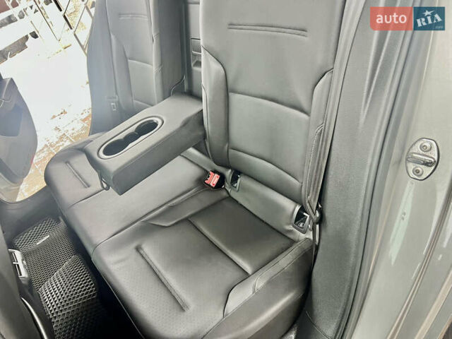 Серый Фольксваген Гольф, объемом двигателя 2 л и пробегом 209 тыс. км за 13333 $, фото 19 на Automoto.ua