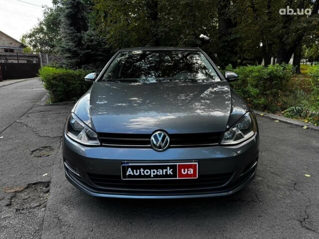 Сірий Фольксваген Гольф, об'ємом двигуна 2 л та пробігом 198 тис. км за 11590 $, фото 1 на Automoto.ua
