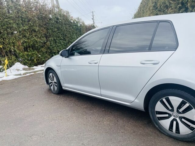 Серый Фольксваген Гольф, объемом двигателя 0 л и пробегом 128 тыс. км за 7700 $, фото 9 на Automoto.ua