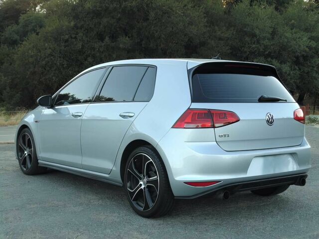 Серый Фольксваген Гольф, объемом двигателя 2 л и пробегом 71 тыс. км за 7400 $, фото 5 на Automoto.ua