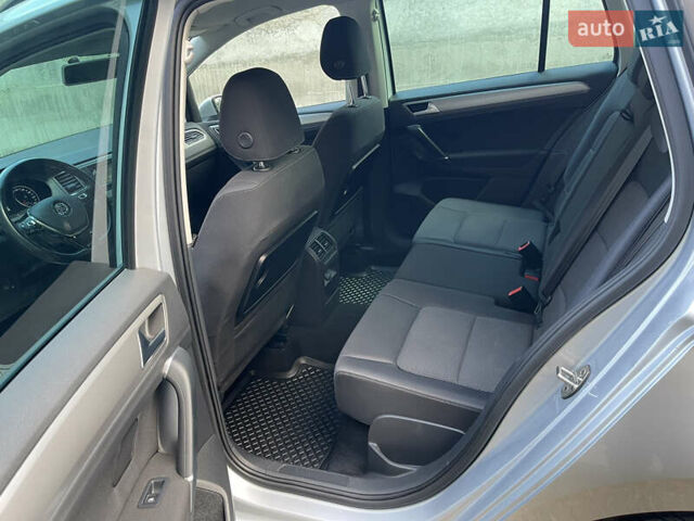 Серый Фольксваген Гольф, объемом двигателя 1.4 л и пробегом 169 тыс. км за 11900 $, фото 38 на Automoto.ua