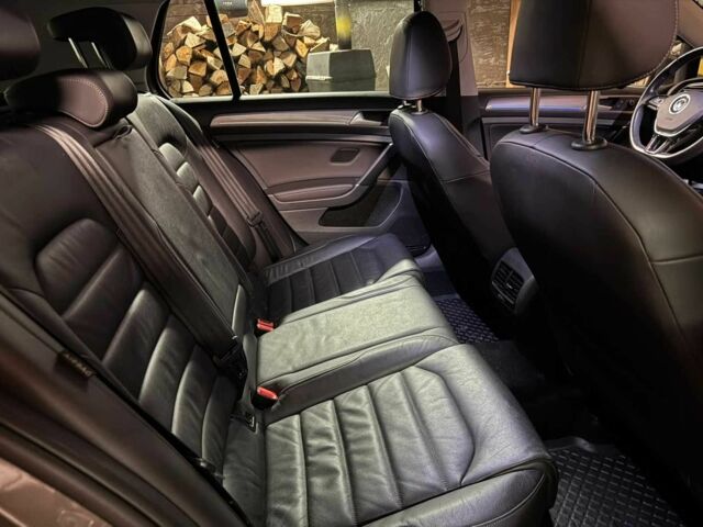 Серый Фольксваген Гольф, объемом двигателя 0 л и пробегом 100 тыс. км за 9200 $, фото 5 на Automoto.ua