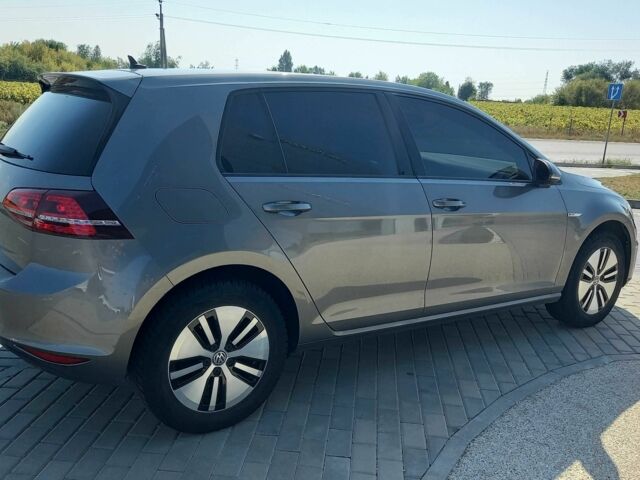 Серый Фольксваген Гольф, объемом двигателя 0 л и пробегом 79 тыс. км за 10500 $, фото 6 на Automoto.ua