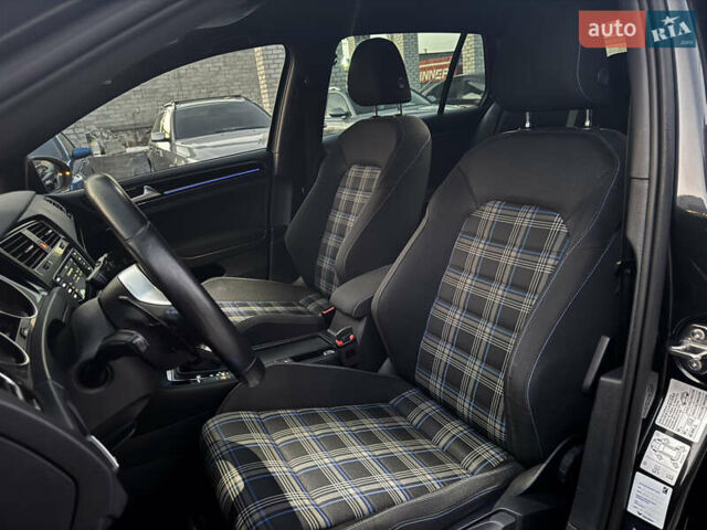 Серый Фольксваген Гольф, объемом двигателя 1.4 л и пробегом 228 тыс. км за 13750 $, фото 23 на Automoto.ua