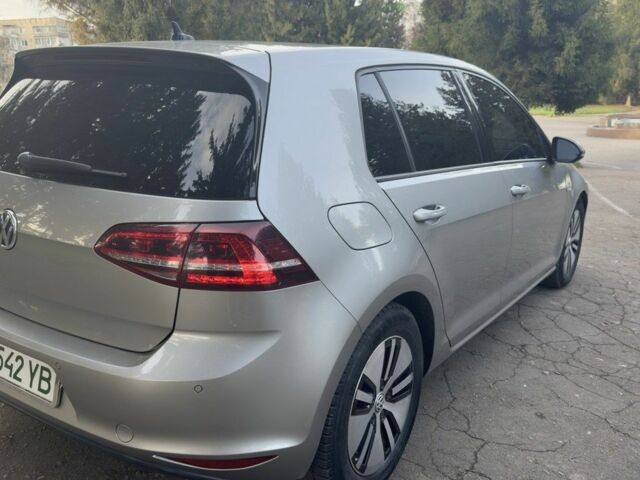 Серый Фольксваген Гольф, объемом двигателя 0 л и пробегом 120 тыс. км за 8750 $, фото 3 на Automoto.ua