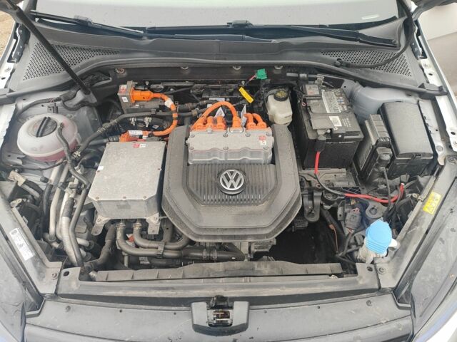 Серый Фольксваген Гольф, объемом двигателя 0 л и пробегом 132 тыс. км за 8500 $, фото 16 на Automoto.ua