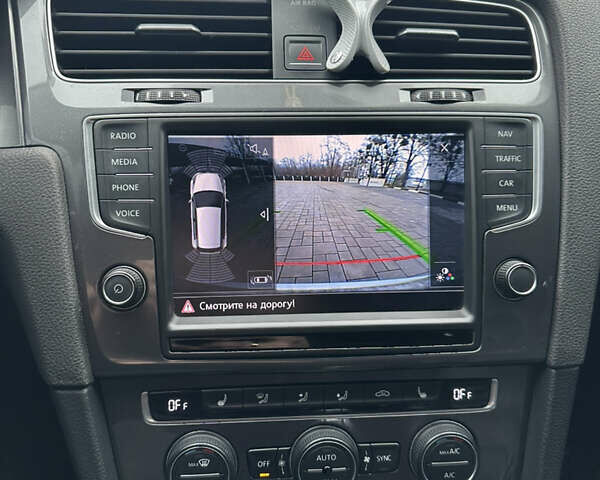 Сірий Фольксваген Гольф, об'ємом двигуна 0 л та пробігом 182 тис. км за 8499 $, фото 13 на Automoto.ua