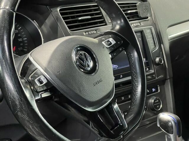 Серый Фольксваген Гольф, объемом двигателя 0 л и пробегом 100 тыс. км за 8500 $, фото 4 на Automoto.ua