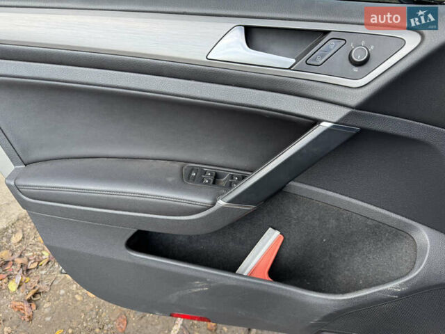 Сірий Фольксваген Гольф, об'ємом двигуна 1.97 л та пробігом 206 тис. км за 13500 $, фото 5 на Automoto.ua