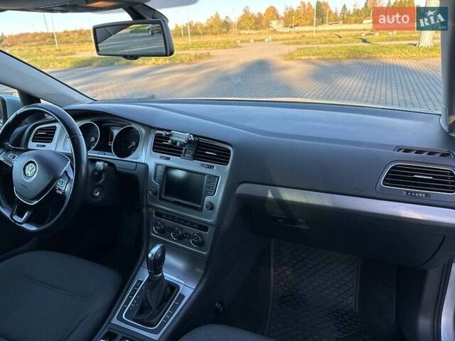 Серый Фольксваген Гольф, объемом двигателя 1.4 л и пробегом 148 тыс. км за 14600 $, фото 12 на Automoto.ua