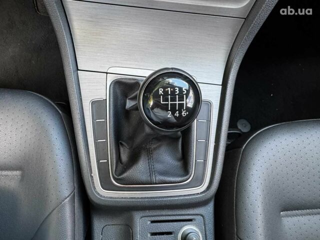 Сірий Фольксваген Гольф, об'ємом двигуна 2 л та пробігом 198 тис. км за 11590 $, фото 18 на Automoto.ua