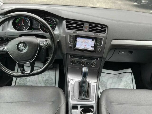 Серый Фольксваген Гольф, объемом двигателя 0 л и пробегом 78 тыс. км за 5500 $, фото 4 на Automoto.ua