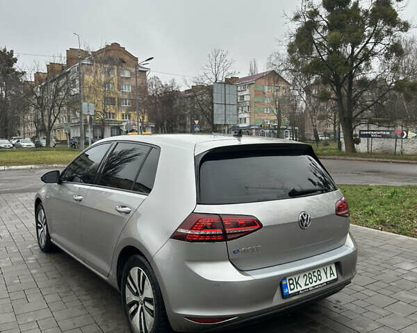 Сірий Фольксваген Гольф, об'ємом двигуна 0 л та пробігом 182 тис. км за 8499 $, фото 7 на Automoto.ua