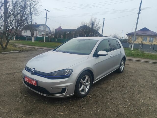 Серый Фольксваген Гольф, объемом двигателя 0 л и пробегом 132 тыс. км за 8500 $, фото 1 на Automoto.ua