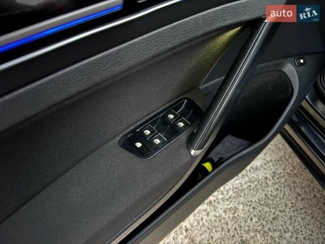 Серый Фольксваген Гольф, объемом двигателя 1.4 л и пробегом 228 тыс. км за 13750 $, фото 17 на Automoto.ua