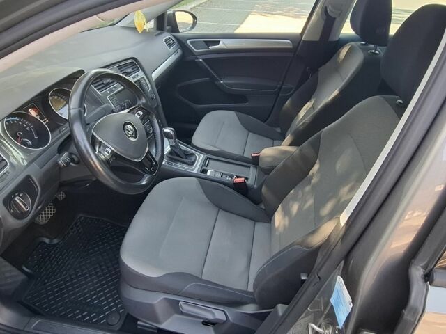 Серый Фольксваген Гольф, объемом двигателя 0 л и пробегом 166 тыс. км за 7400 $, фото 7 на Automoto.ua