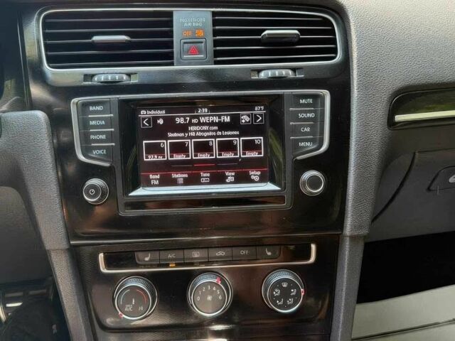 Серый Фольксваген Гольф, объемом двигателя 2 л и пробегом 70 тыс. км за 7400 $, фото 9 на Automoto.ua