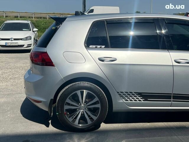 Сірий Фольксваген Гольф, об'ємом двигуна 1.6 л та пробігом 228 тис. км за 10990 $, фото 7 на Automoto.ua