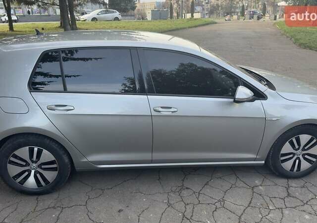 Сірий Фольксваген Гольф, об'ємом двигуна 0 л та пробігом 120 тис. км за 8750 $, фото 7 на Automoto.ua