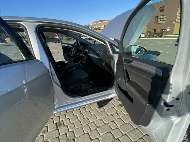 Серый Фольксваген Гольф, объемом двигателя 0 л и пробегом 137 тыс. км за 8999 $, фото 1 на Automoto.ua