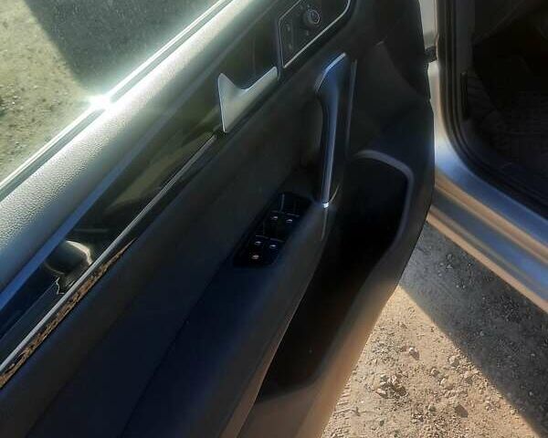 Сірий Фольксваген Гольф, об'ємом двигуна 1.2 л та пробігом 198 тис. км за 9650 $, фото 10 на Automoto.ua