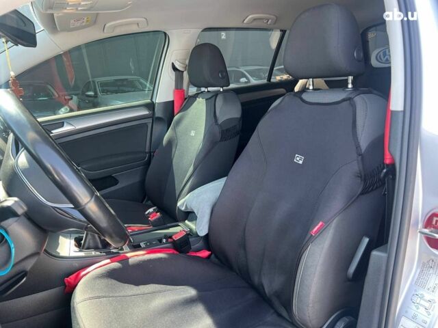 Сірий Фольксваген Гольф, об'ємом двигуна 1.6 л та пробігом 228 тис. км за 10990 $, фото 16 на Automoto.ua