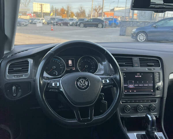 Серый Фольксваген Гольф, объемом двигателя 0 л и пробегом 136 тыс. км за 9000 $, фото 11 на Automoto.ua