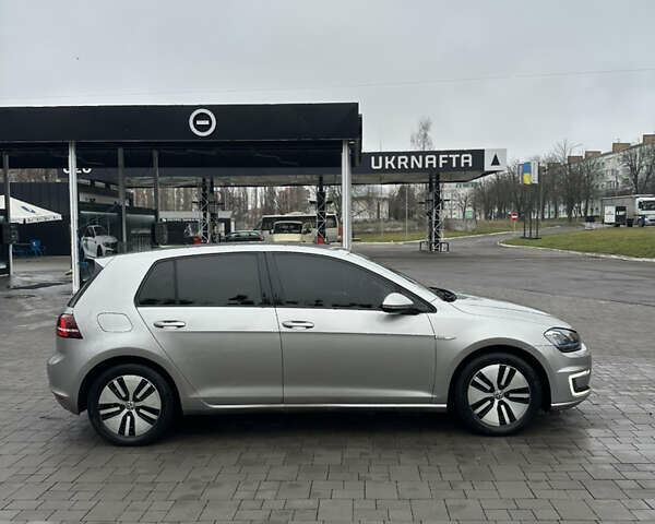 Сірий Фольксваген Гольф, об'ємом двигуна 0 л та пробігом 182 тис. км за 8499 $, фото 3 на Automoto.ua