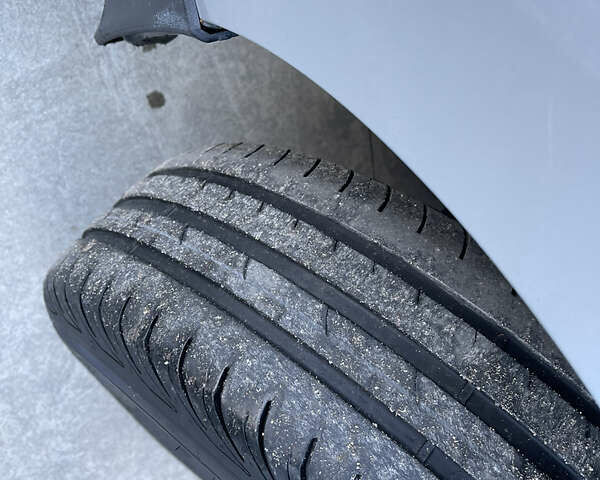 Серый Фольксваген Гольф, объемом двигателя 1.4 л и пробегом 169 тыс. км за 11900 $, фото 63 на Automoto.ua