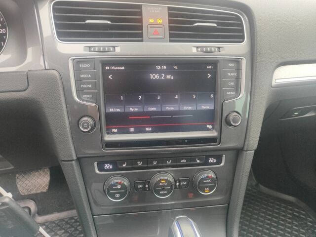 Серый Фольксваген Гольф, объемом двигателя 0 л и пробегом 132 тыс. км за 8500 $, фото 13 на Automoto.ua