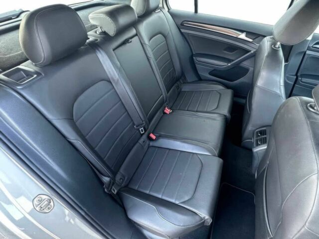 Серый Фольксваген Гольф, объемом двигателя 2 л и пробегом 79 тыс. км за 10000 $, фото 10 на Automoto.ua