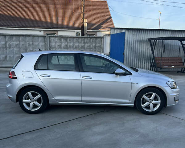 Серый Фольксваген Гольф, объемом двигателя 0 л и пробегом 136 тыс. км за 9000 $, фото 4 на Automoto.ua