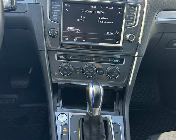 Серый Фольксваген Гольф, объемом двигателя 0 л и пробегом 186 тыс. км за 7999 $, фото 11 на Automoto.ua