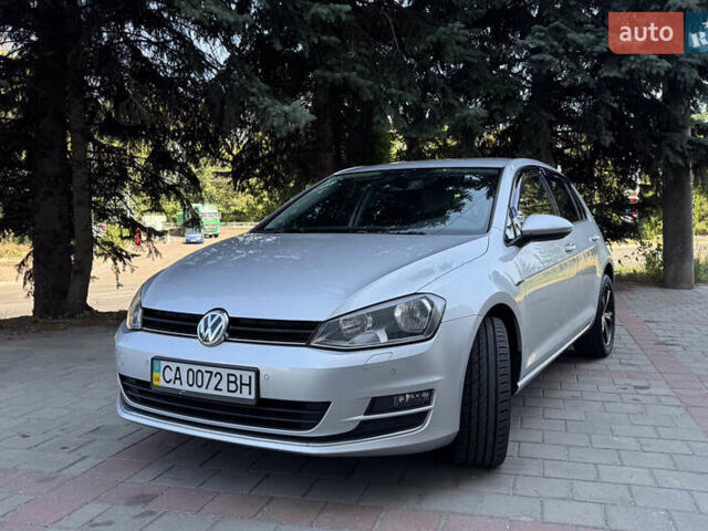 Серый Фольксваген Гольф, объемом двигателя 1.6 л и пробегом 130 тыс. км за 15100 $, фото 1 на Automoto.ua