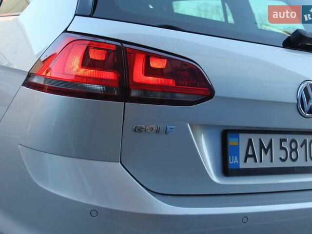 Серый Фольксваген Гольф, объемом двигателя 1.6 л и пробегом 282 тыс. км за 10000 $, фото 14 на Automoto.ua