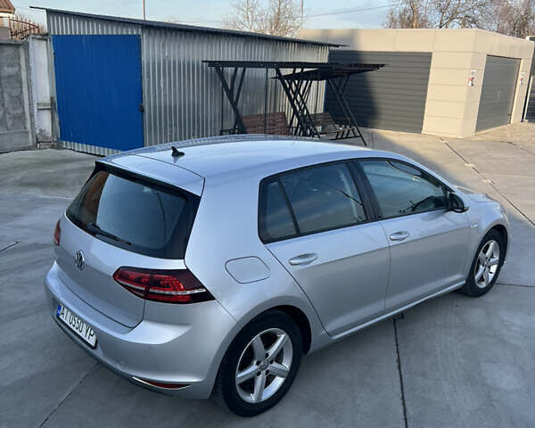 Серый Фольксваген Гольф, объемом двигателя 0 л и пробегом 136 тыс. км за 9000 $, фото 6 на Automoto.ua