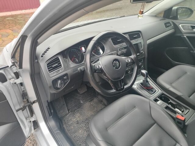 Серый Фольксваген Гольф, объемом двигателя 0 л и пробегом 99 тыс. км за 10000 $, фото 5 на Automoto.ua