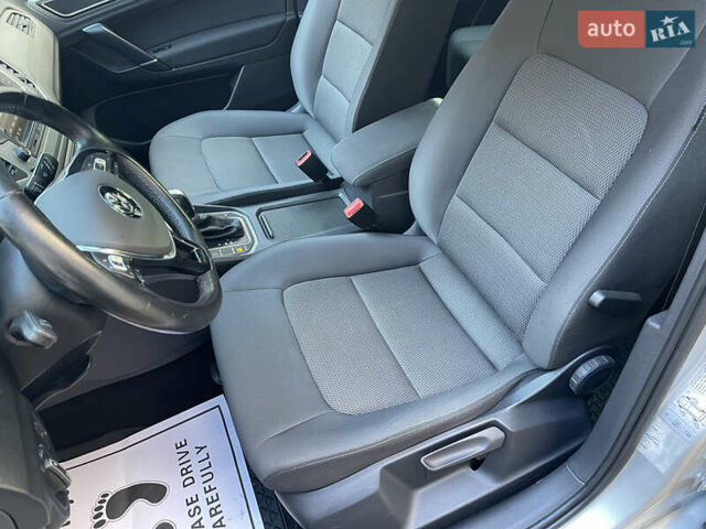 Серый Фольксваген Гольф, объемом двигателя 1.4 л и пробегом 169 тыс. км за 11900 $, фото 24 на Automoto.ua