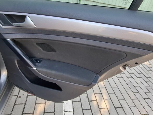 Серый Фольксваген Гольф, объемом двигателя 0 л и пробегом 166 тыс. км за 7400 $, фото 19 на Automoto.ua