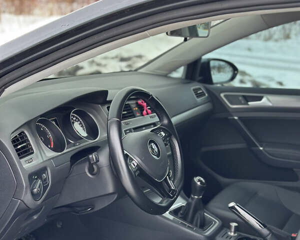 Серый Фольксваген Гольф, объемом двигателя 1.97 л и пробегом 178 тыс. км за 10999 $, фото 12 на Automoto.ua