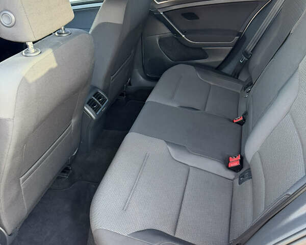 Серый Фольксваген Гольф, объемом двигателя 1.97 л и пробегом 89 тыс. км за 15200 $, фото 14 на Automoto.ua