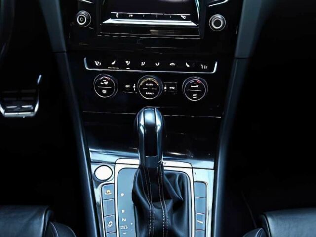 Серый Фольксваген Гольф, объемом двигателя 2 л и пробегом 73 тыс. км за 11000 $, фото 12 на Automoto.ua